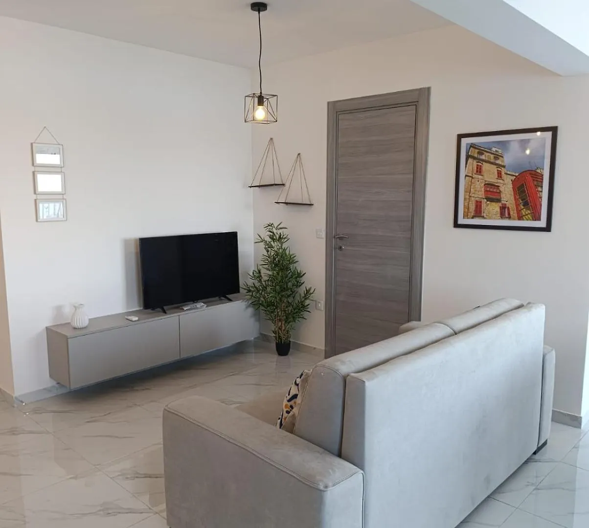 Birzebbuga Seafront Apartment